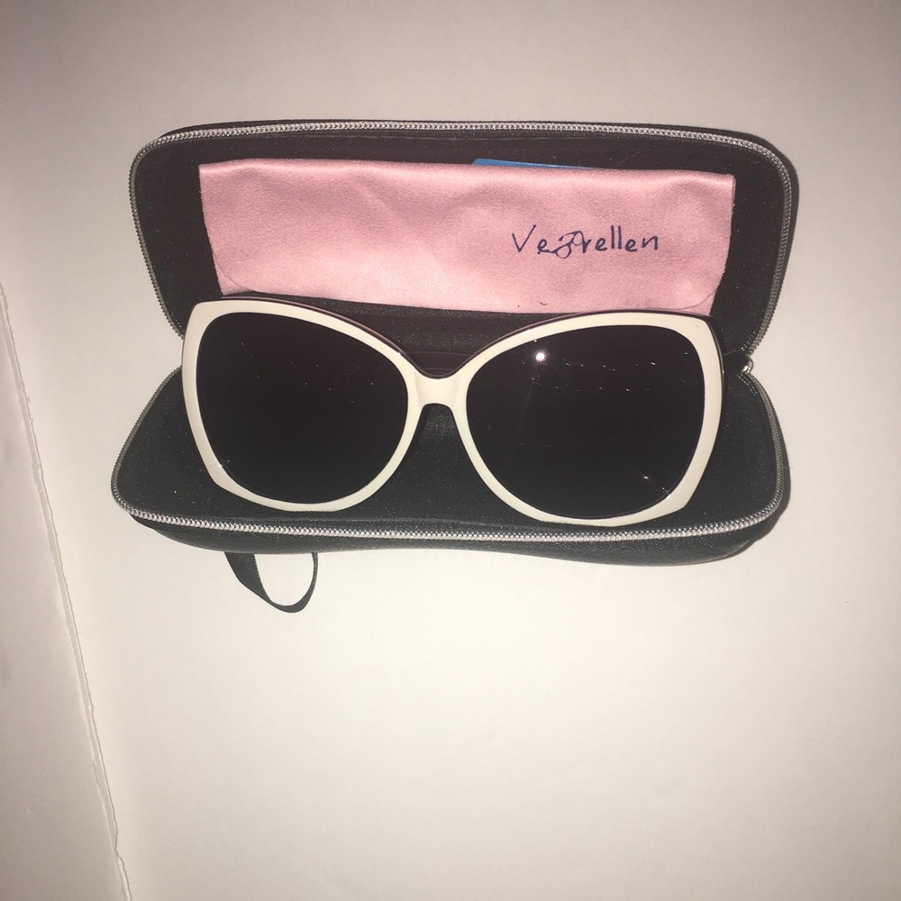 VeBrellen  
Luxury White Polarized sunglasses.